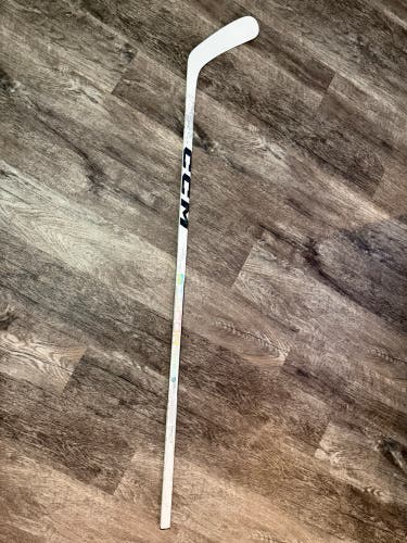 Senior CCM Ribcor Trigger 9 Pro Right Handed Hockey Stick P29 85 Flex (New)