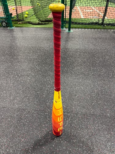 2025 Easton Hype Fire Composite USABat Certified Bat (-10) 18 oz 28" (Used)