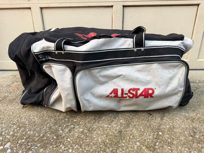 All-star Pro Wheeled Catchers bag all star