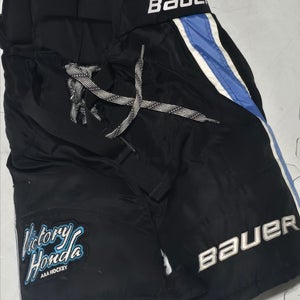 Junior Small Bauer Custom Pro Hockey Pants (Used)