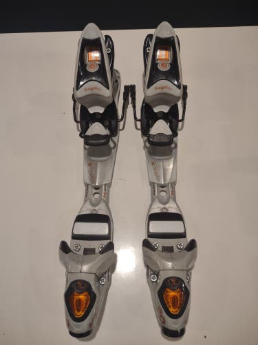 Rossignol Saphir 90 Ski Bindings with 85mm Brake and Max Din 9.0 (Used)