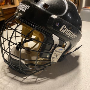 Medium cooper SK2000 Helmet (Used)