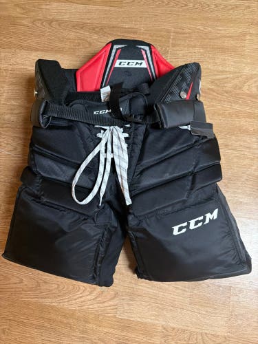 Intermediate Large 2021 CCM 1.9 Hockey Goalie Pants (New)