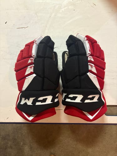 CCM JetSpeed FT485 Gloves 15" Pro Stock (Used)