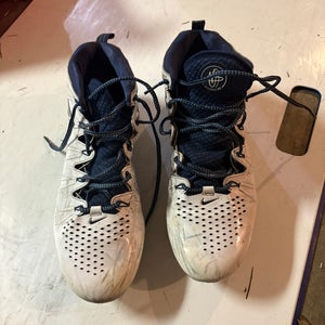 White Men's Size M 13.5 (W 14.5) Adult Nike Huarache Mid Top Turf Cleats (Used)