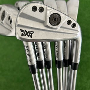 PXG 0311 P GEN4 Forged Iron Set 4-W / Dynamic Gold 120 X100 Extra Stiff