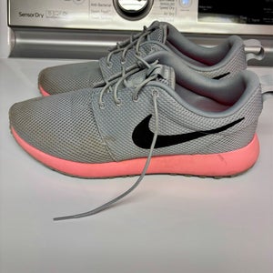 Men's Size M 11.0 (W 12.0) Nike Roshe G Golf Shoes (Used)