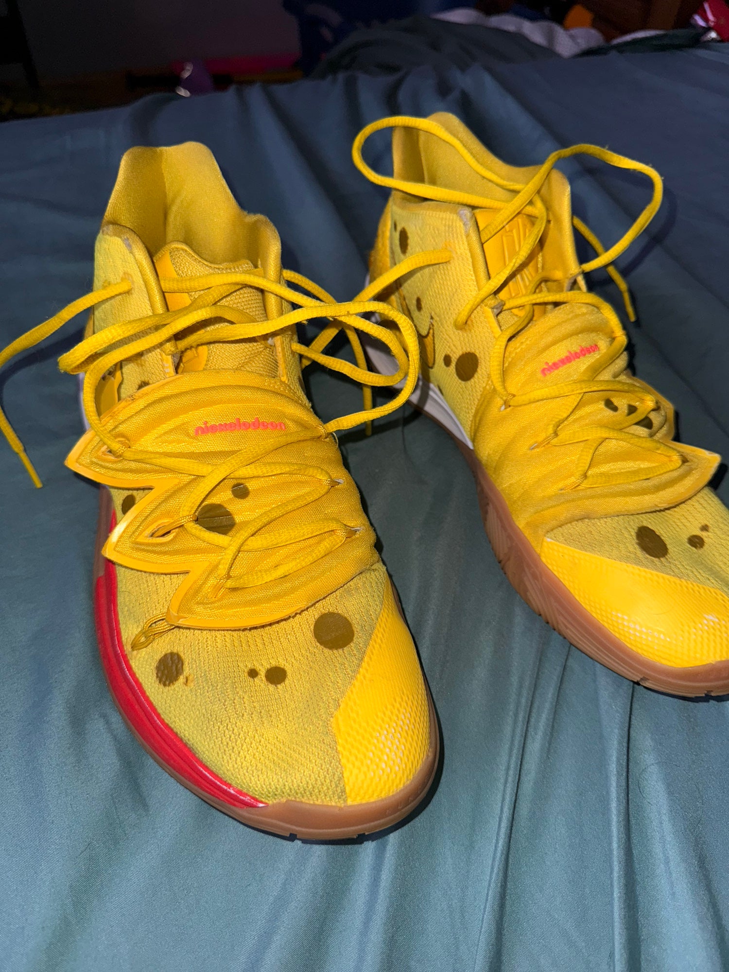 spongebob kyrie's men's