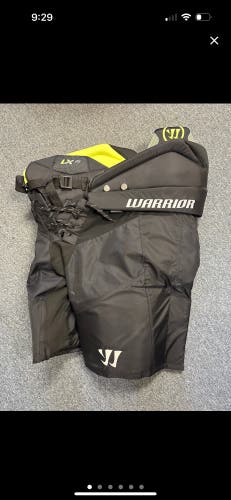 Senior Large Warrior Alpha lx 20 Hockey Pants (Used)