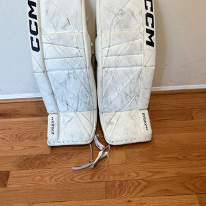 30" 2024 CCM EFlex 6.5 Goalie Leg Pads (Used, see description)