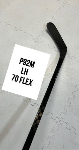 Senior(1x)Left Hand P92M 70 Flex PROBLACKSTOCK Pro Black Out Unbranded Pro Stock Nexus Hockey Sticks