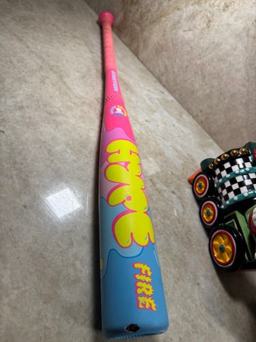 Easton Hype Fire Pool Party Composite USSSA Certified Bat (-8) 21 oz 29" (Used)