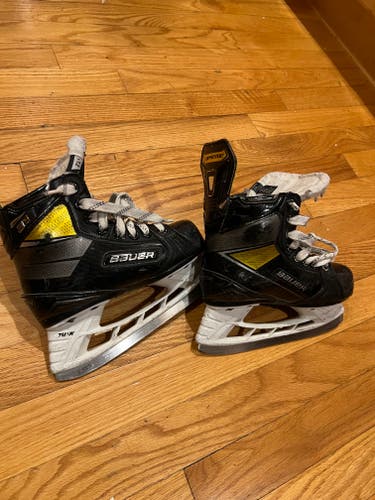 Bauer Supreme 3S Pro Hockey Skates Regular Width 12 (Used)