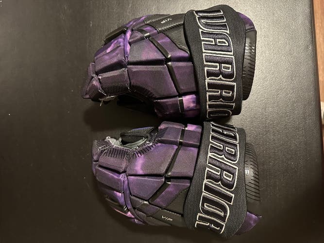 13” Warrior VIP Gloves Pure Hockey Exclusive Purple (Used)