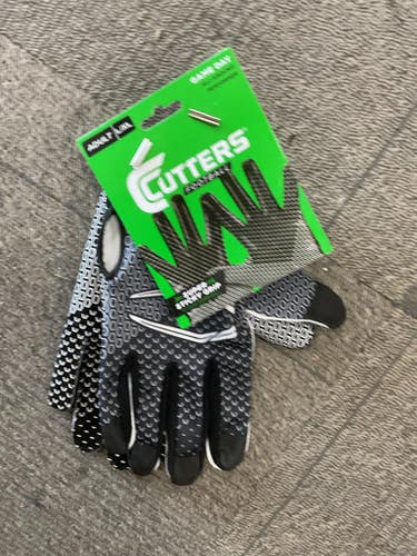 Used Cutters FOOTBALL STICKY GLOVES FB Gloves Black L/XL 11614-S000227432