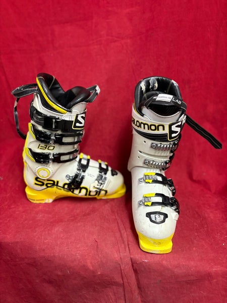 Ski Boots: Mondo 25 & 25.5 Men's Salomon Ski Boots (Used)