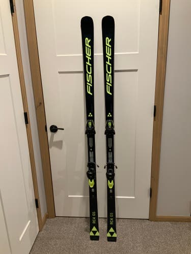 Fischer RC4 GS Skis & Bindings - Rare Austrian Build  - as new!