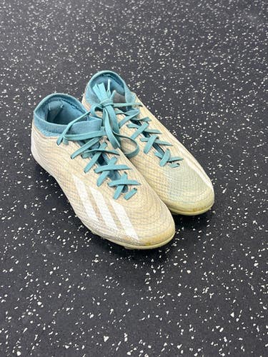Used Adidas Soccer Cleats White Junior 02.5 11849-S000034650