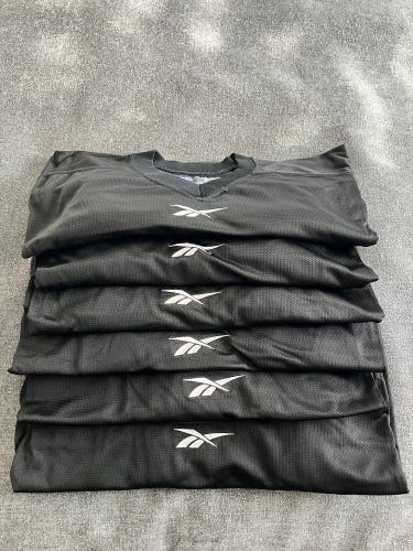 6 USED Hockey Practice Jerseys Size 52