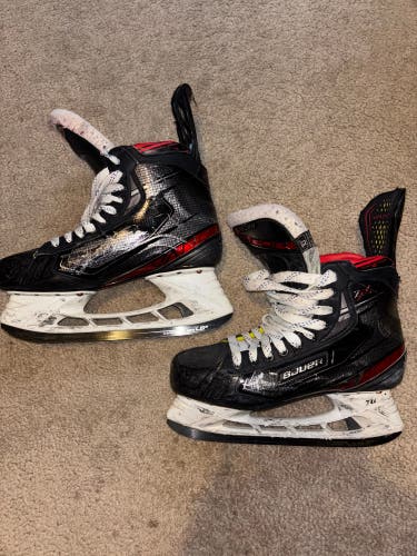 2019 Bauer Vapor 2X Hockey Skates Regular Width 10 (Used)