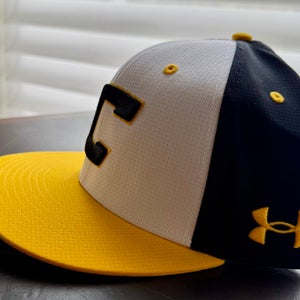 Canes baseball Adult Unisex small Under Armour Hat (New)