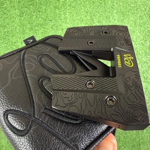 Vice Golf VGP02C Neon Stealth Putter Center Shafted Right Handed Headcover 34
