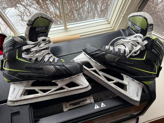 2021 Bauer GSX Hockey Goalie Skates Regular Width 6 (Used)