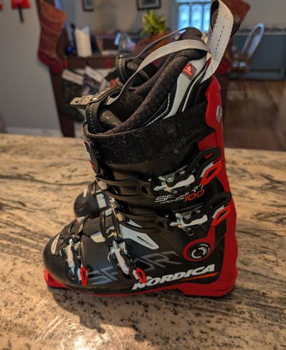 Mondo 26 & 26.5 Men's Nordica All Mountain SportMachine Ski Boots Medium Flex (Used)