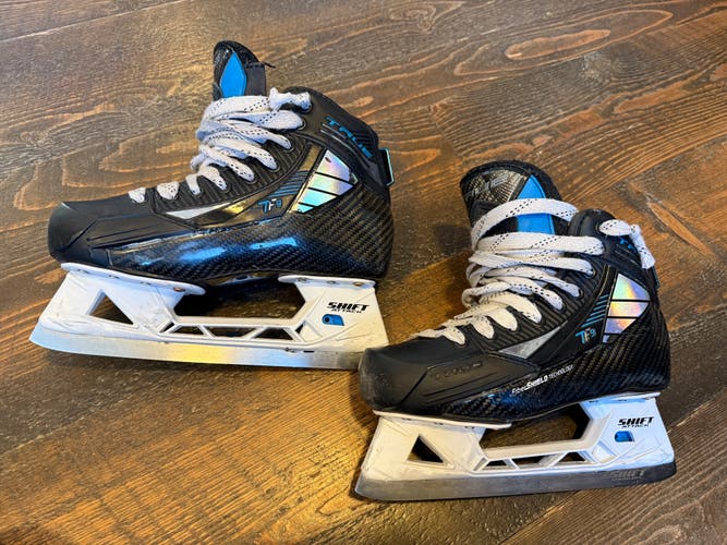 2021 True TF9 Hockey Skates Regular Width Size 5.5 (Used)