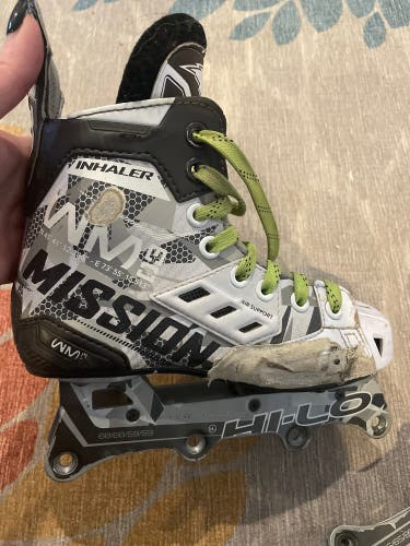 Mission Inhaler WM03 Inline Skates Regular Width Size 2.5 (Used)