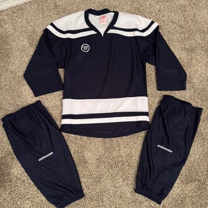 Navy and White Medium Kids Unisex Warrior Jersey and Socks (Used)