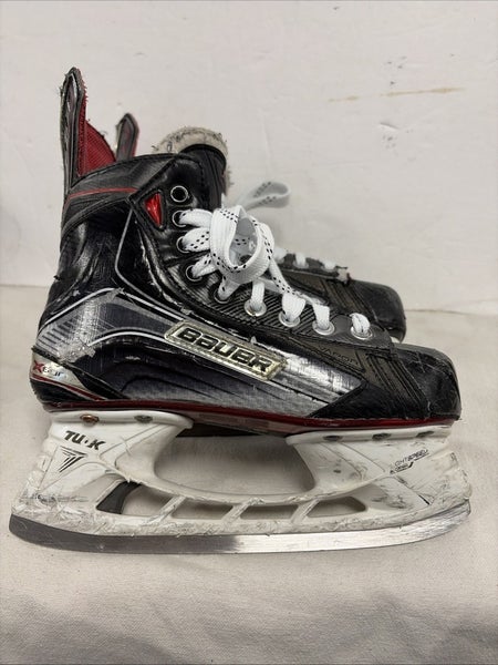 Junior Size 3 Bauer Vapor X800 Ice Hockey Skates