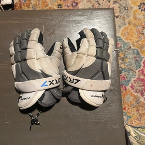 Champro Lrx7 Lacrosse Gloves Small (Used)