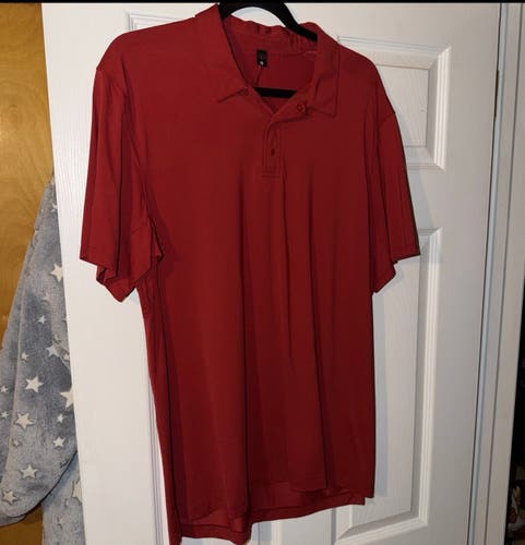 Red Large Men's Lululemon Shirt (Used)