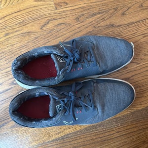 Unisex Size M 11.5 (W 12.5) Callaway Golf Shoes (Used)