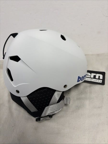 Brand New Adult Size Medium Bern Ski And Snowboard Helmet. White