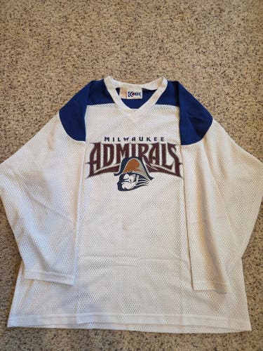 XL Men's Jersey Milwaukee Admirals Human Hockey Puck (Used)