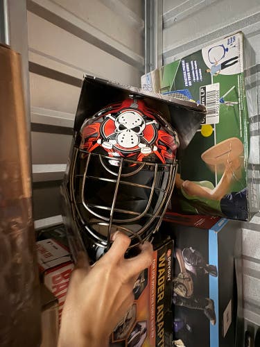 Goalie Mask (New) street hockey goalie mask