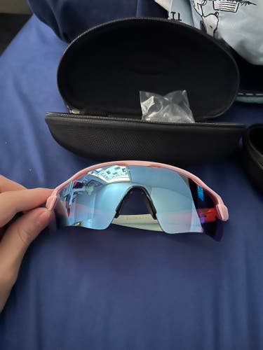 One Size Fits All Oakley Radar Sunglasses (Used)