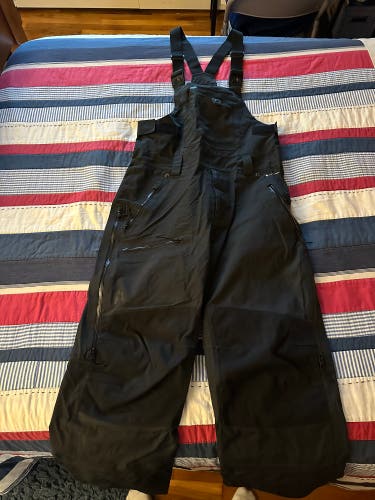 Black Men's Adult Small Flylow Ski Pants (Used)