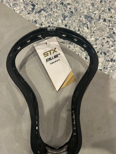 STX Surgeon 900 Unstrung Head (New)