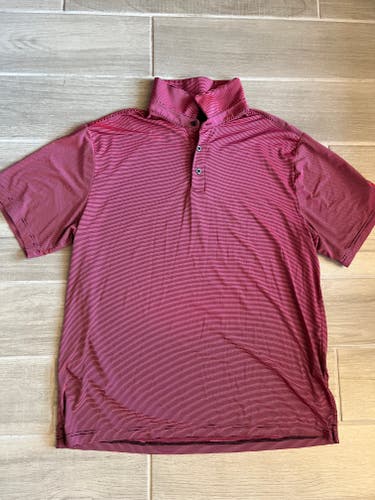 Red XL Men's Under Armour Shirt (New)
