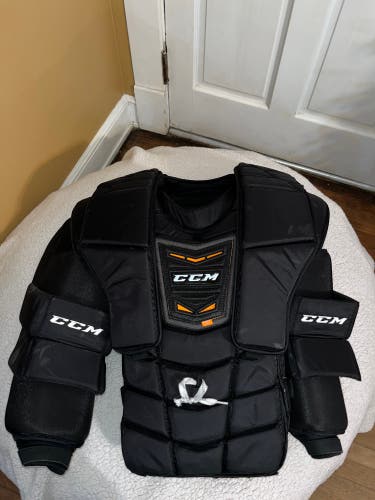 Large CCM Pro Spec Goalie Chest Protector Pro Stock (Used)