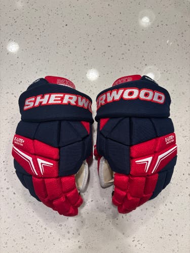 Sher-Wood Rekker Legend 1 Gloves 14" (Used)