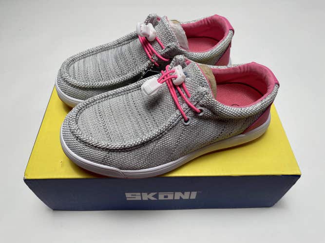 Skoni Slip-On Golf Shoes Gray Pink Women's SZ 7 (SKWGS004)