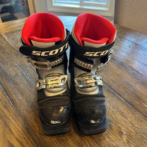 Youth Scott 20.5 Telemark Ski Boots (Used)