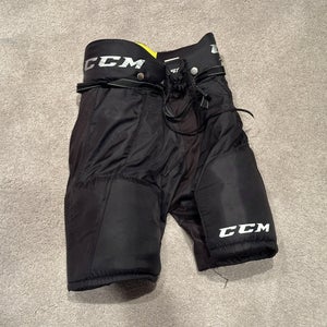 Men's Junior Large CCM Tacks 9550 Hockey Pants (Used)