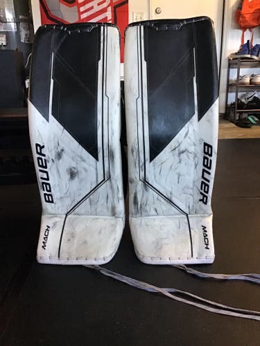 33" Bauer Mach Goalie Leg Pads (Used)
