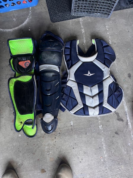 All Star System 7 Catcher's Set (Used)
