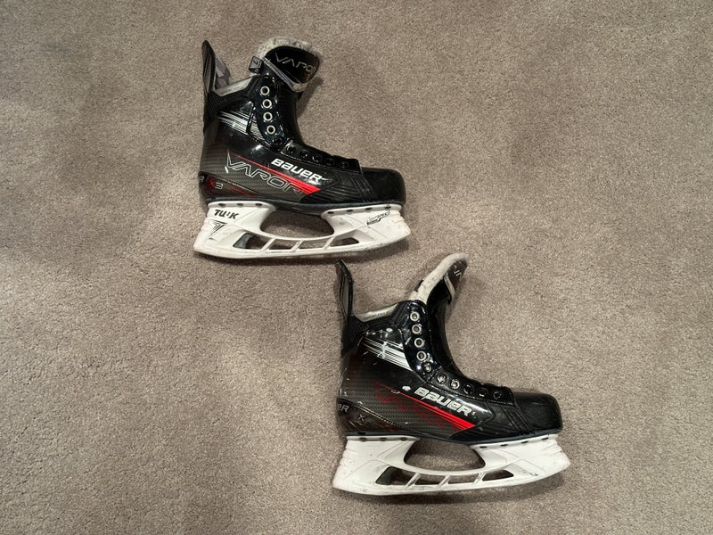 Bauer Vapor X3 Hockey Skates Extra Wide Width 7 (Used)